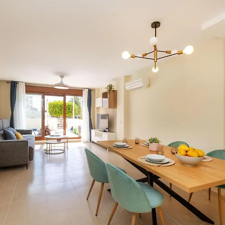 Detinsa-4 By Interhome *